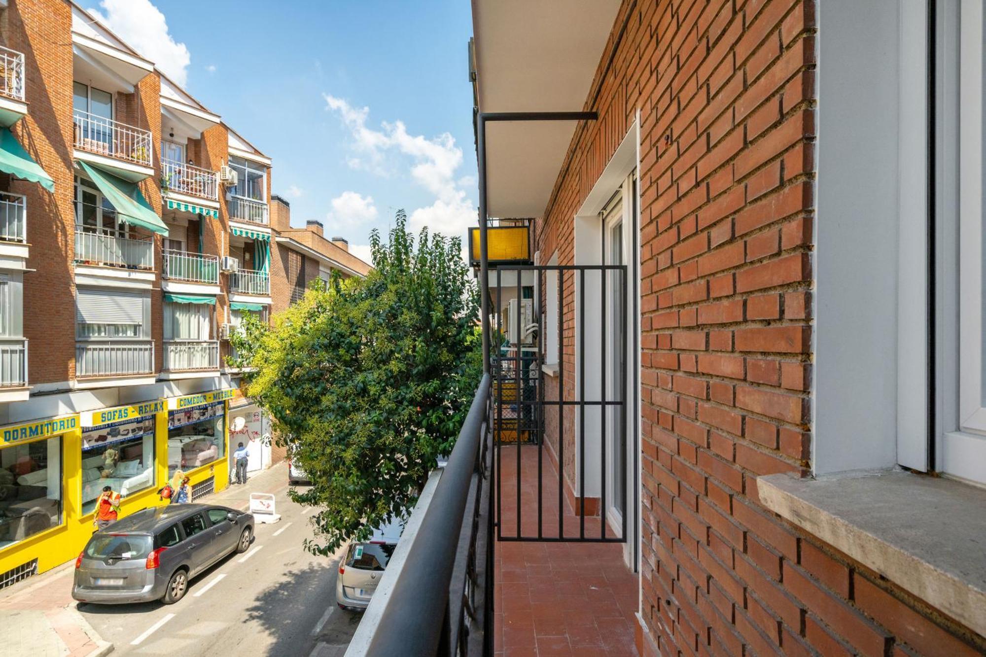 Madriver Apartamentos Reformados Con Parking Gratuito Exterior foto
